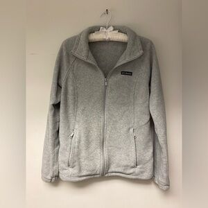 Columbia Women's Light Gray Fleece Jacket
